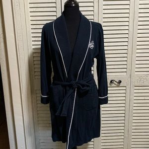 Comfy Black short robe